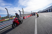 donington-no-limits-trackday;donington-park-photographs;donington-trackday-photographs;no-limits-trackdays;peter-wileman-photography;trackday-digital-images;trackday-photos